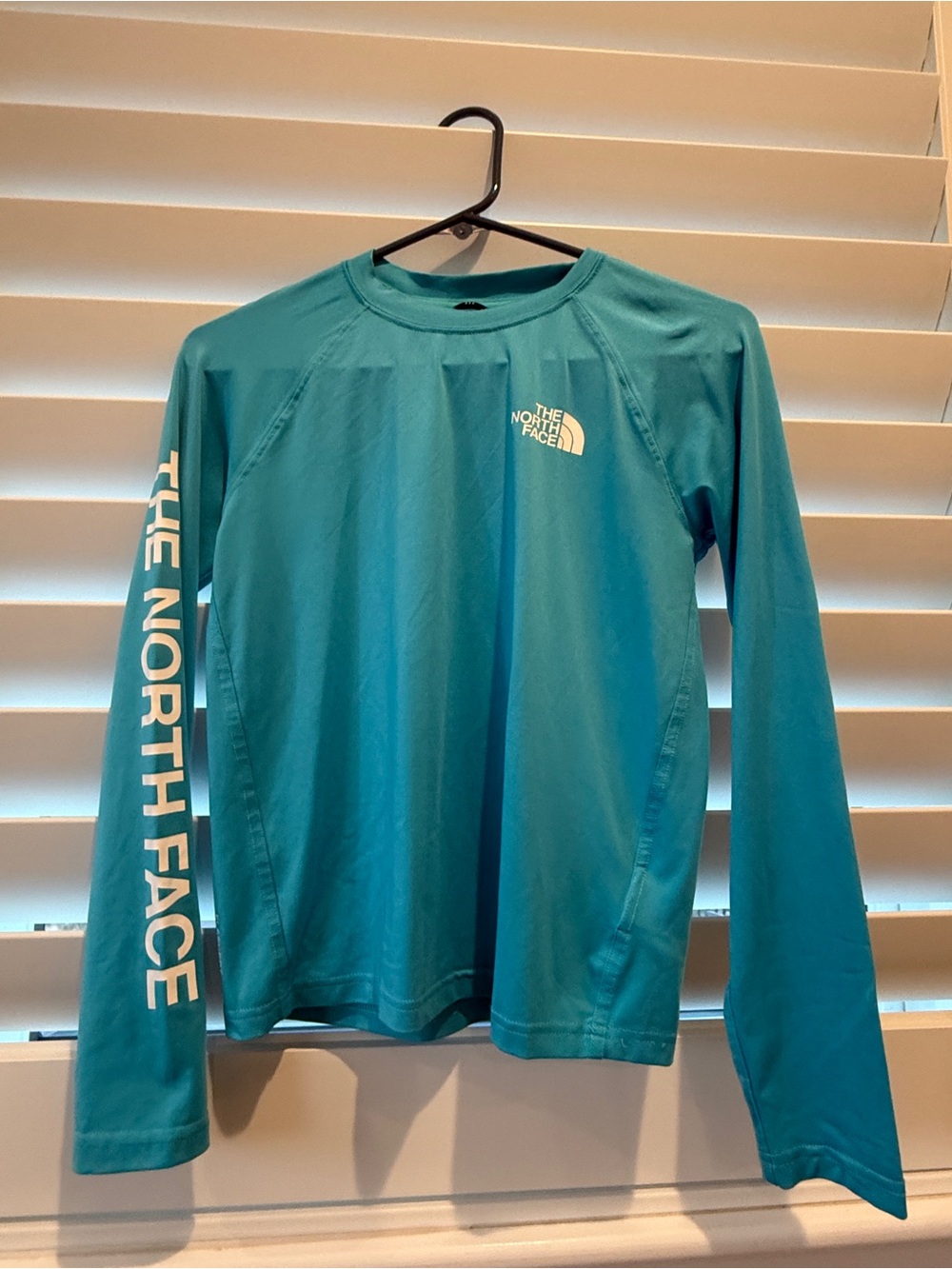 The North Face Kids Large, UPF 40+Teal Long Sleeve Performance Shirt